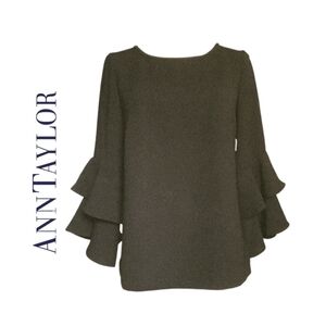 Sz S Ann Taylor Forest Green Ruffle Blouse
